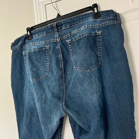 Torrid | denim slim ankle jeans - 22 - Picture 4 of 6